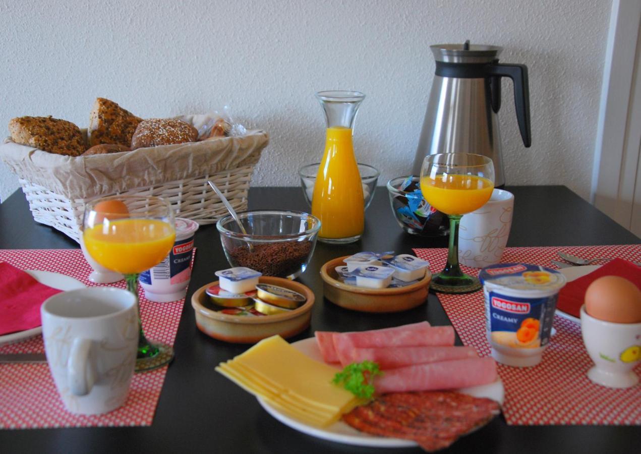 Bed&Breakfast de Meule Montfort Exterior foto
